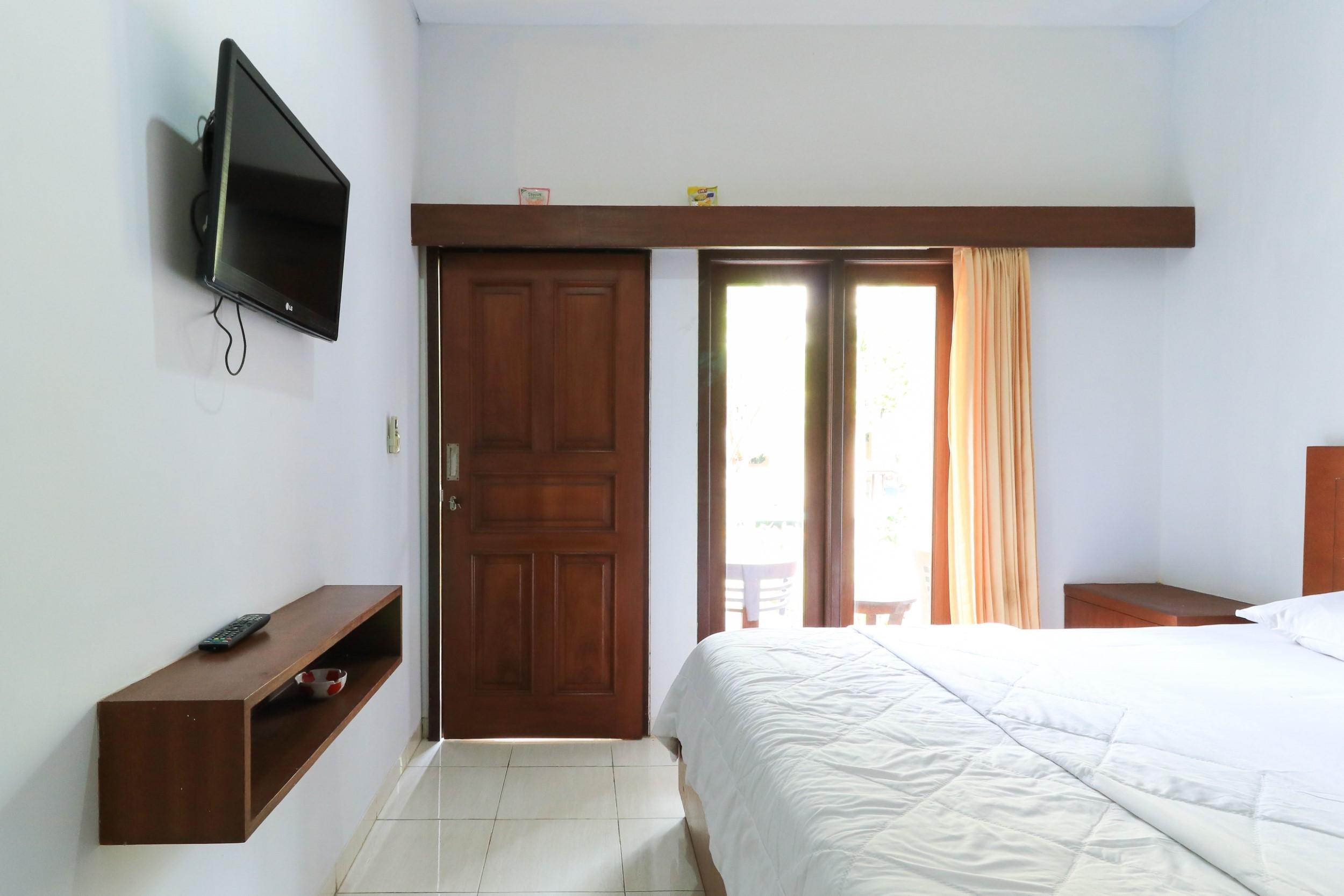 Puri Jayaraja Pensión Kuta Lombok Exterior foto