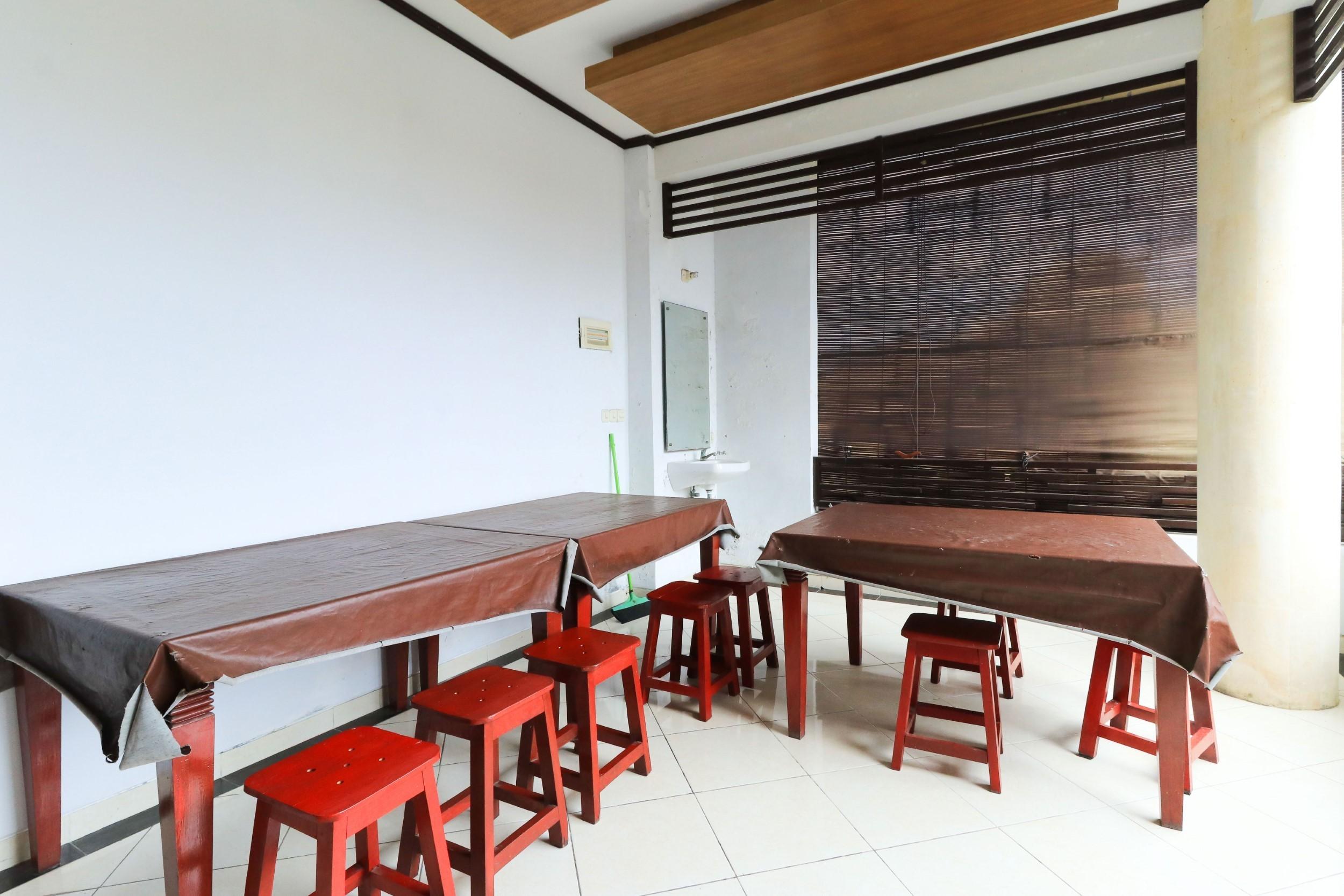 Puri Jayaraja Pensión Kuta Lombok Exterior foto